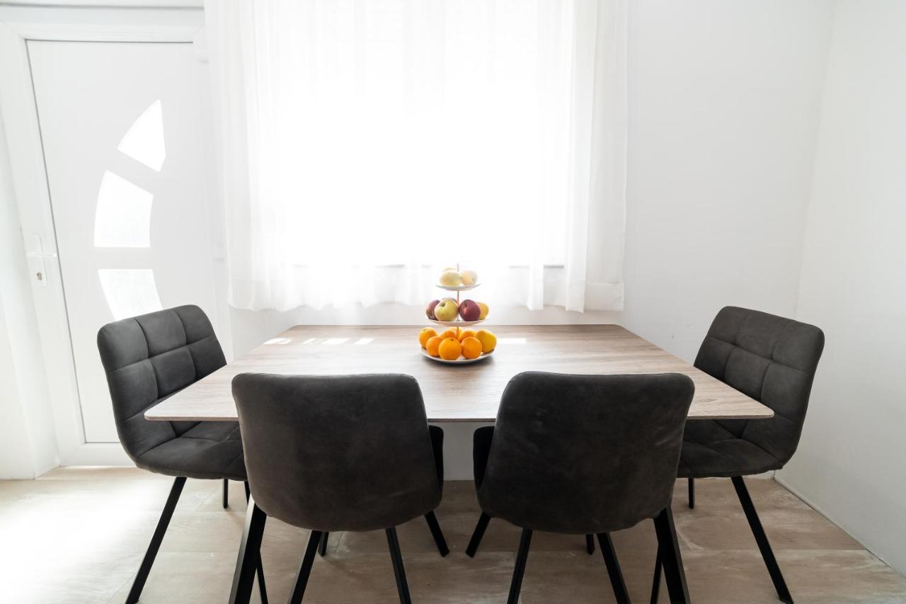 Apartment Odiseja زادار المظهر الخارجي الصورة